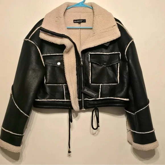 Blank NYC Flying Squad Black and Cream Faux Leather Moto- Small NWT - Picture 5 of 5